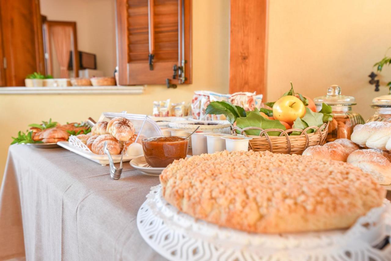 Bed and Breakfast Aurora Castelluzzo Exterior foto