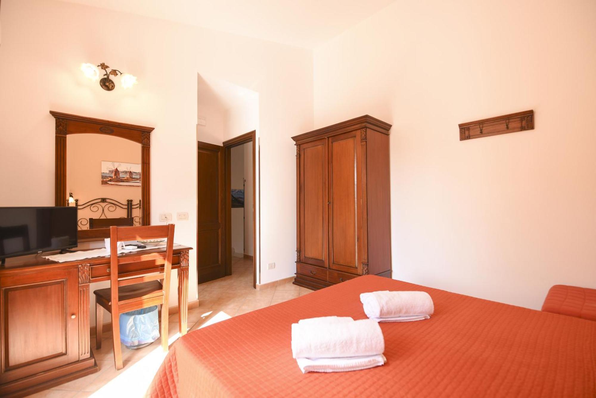 Bed and Breakfast Aurora Castelluzzo Zimmer foto