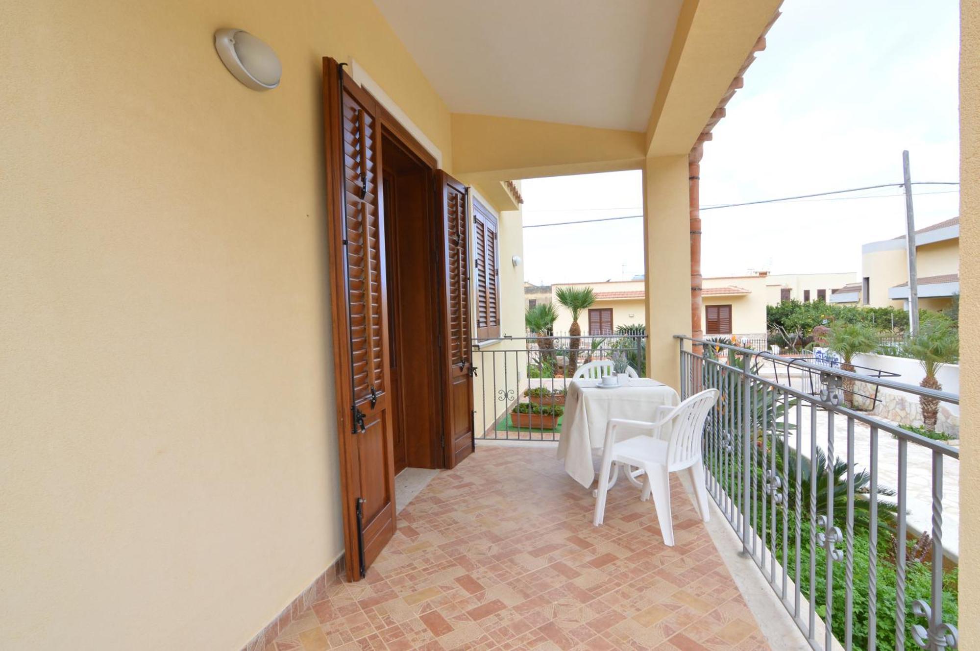 Bed and Breakfast Aurora Castelluzzo Zimmer foto